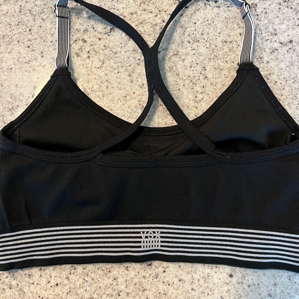 Victoria’s Secret Sports Bra Size Small - Picture 6 of 6